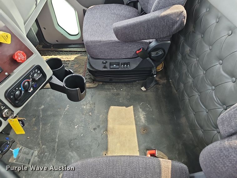 image for item DP6598 2016 Western Star 5700XE semi truck