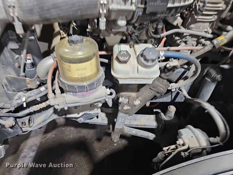 image for item DP6598 2016 Western Star 5700XE semi truck