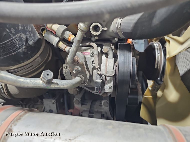 image for item DP6598 2016 Western Star 5700XE semi truck