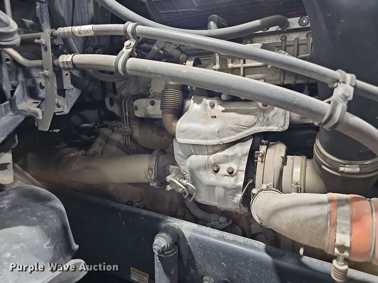 image for item DP6598 2016 Western Star 5700XE semi truck