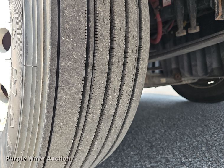 image for item DP6598 2016 Western Star 5700XE semi truck