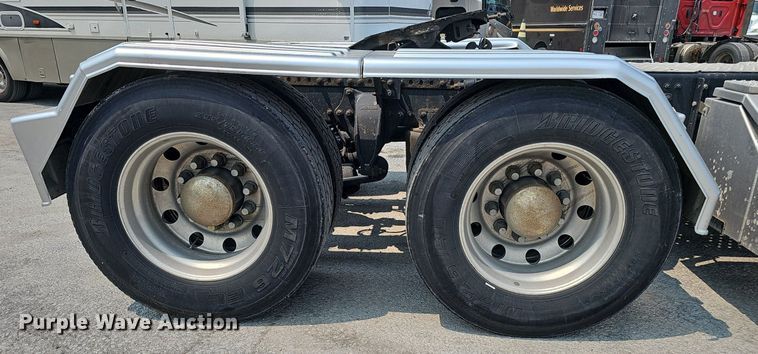 image for item DP6598 2016 Western Star 5700XE semi truck