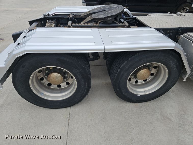 image for item DP6598 2016 Western Star 5700XE semi truck