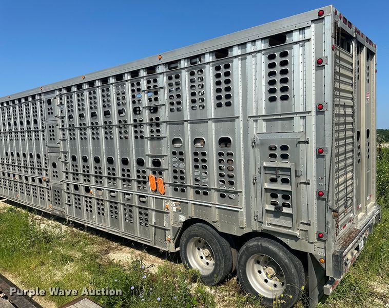image for item DP8428 2008 Wilson PSDCL-402BP livestock trailer