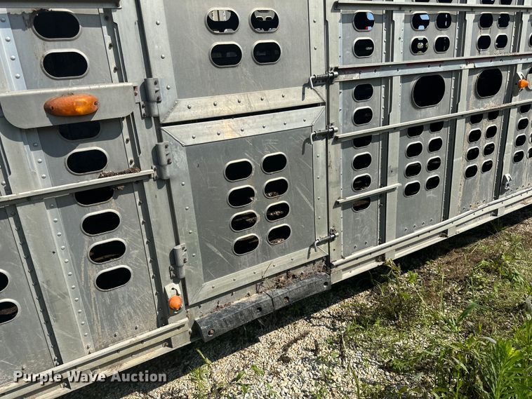 image for item DP8428 2008 Wilson PSDCL-402BP livestock trailer