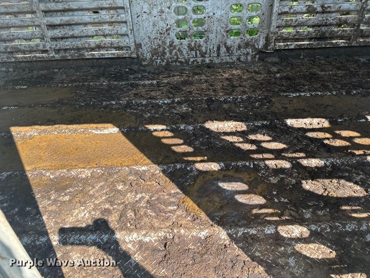 image for item DP8428 2008 Wilson PSDCL-402BP livestock trailer