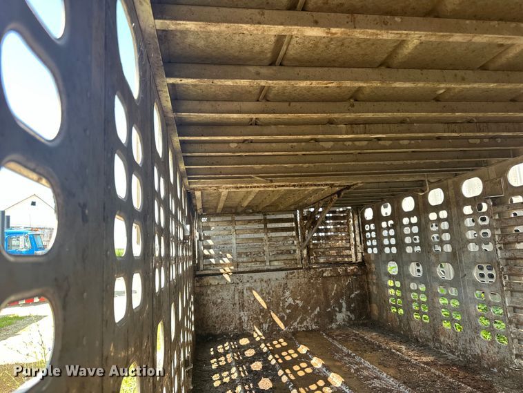 image for item DP8428 2008 Wilson PSDCL-402BP livestock trailer