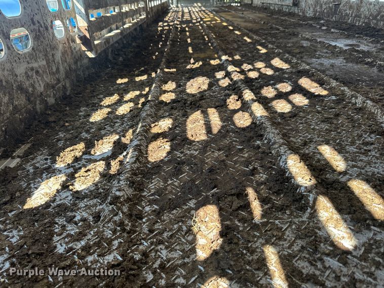 image for item DP8428 2008 Wilson PSDCL-402BP livestock trailer