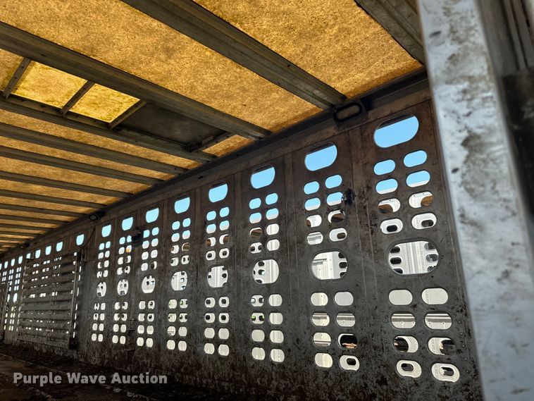 image for item DP8428 2008 Wilson PSDCL-402BP livestock trailer