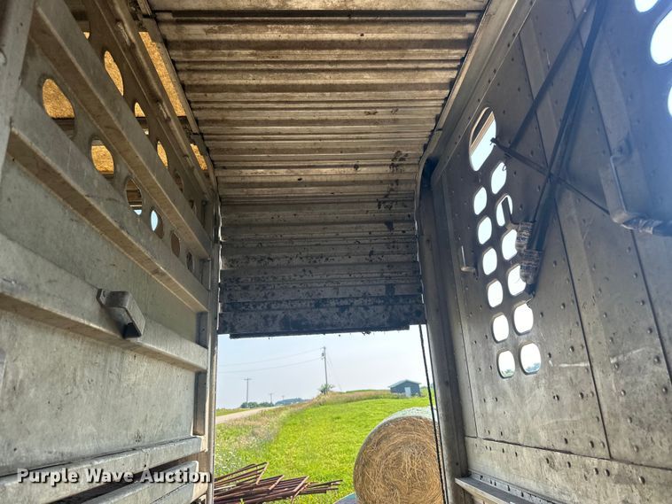 image for item DP8428 2008 Wilson PSDCL-402BP livestock trailer