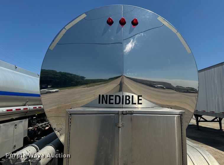 image for item DQ6867 1993 Polar tank trailer