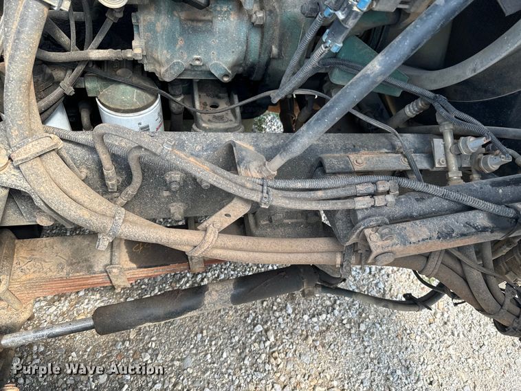 image for item DX1039 1997 Volvo WX64 truck cab and chassis