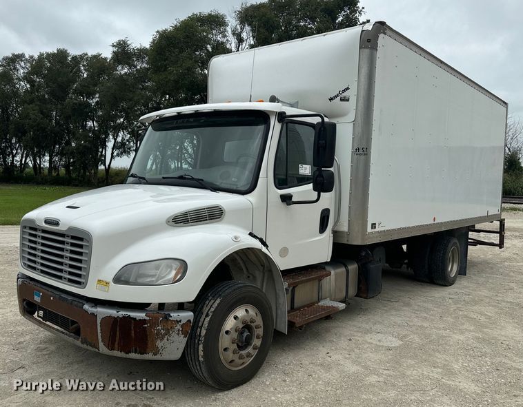 image for item EE7477 2017 Freightliner  Business Class M2 box truck