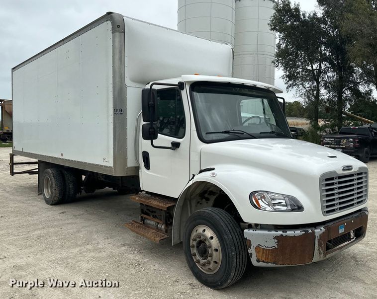 image for item EE7477 2017 Freightliner  Business Class M2 box truck