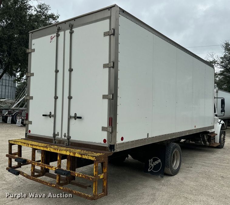 image for item EE7477 2017 Freightliner  Business Class M2 box truck