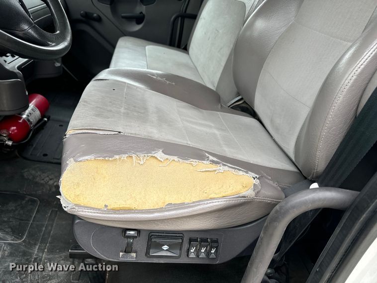 image for item EE7477 2017 Freightliner  Business Class M2 box truck