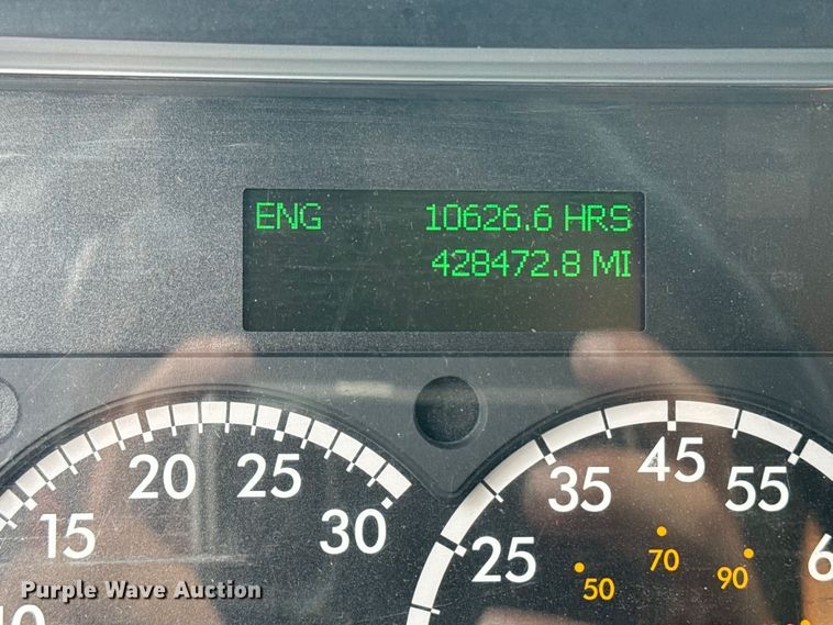 image for item EE7477 2017 Freightliner  Business Class M2 box truck