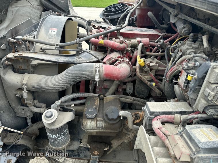 image for item EE7477 2017 Freightliner  Business Class M2 box truck