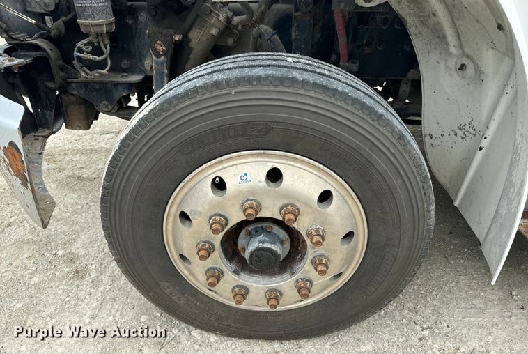 image for item EE7477 2017 Freightliner  Business Class M2 box truck