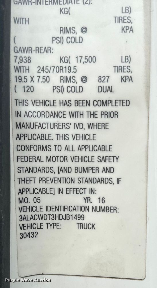 image for item EE7477 2017 Freightliner  Business Class M2 box truck