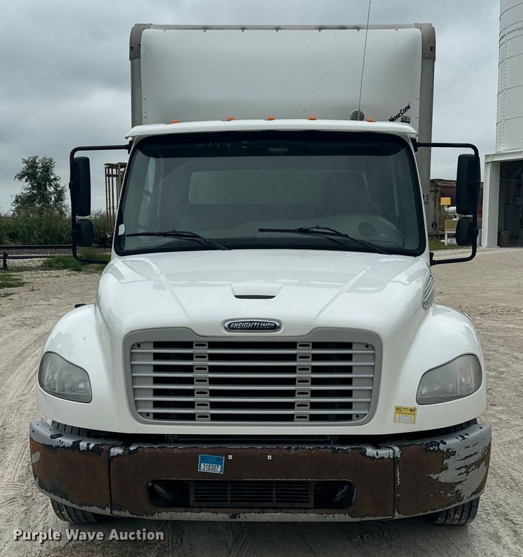 image for item EE7478 2017 Freightliner  Business Class M2 box truck