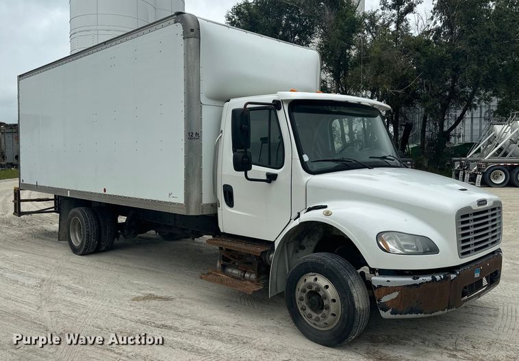 image for item EE7478 2017 Freightliner  Business Class M2 box truck