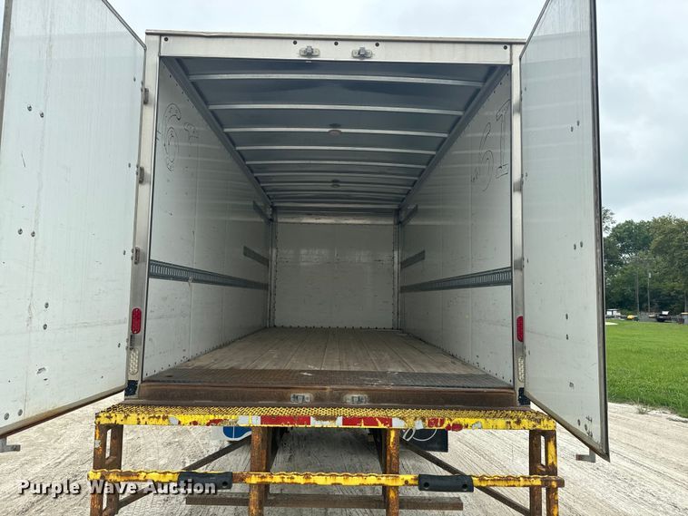 image for item EE7478 2017 Freightliner  Business Class M2 box truck