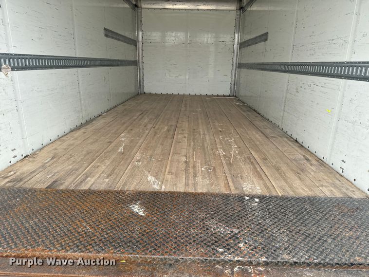 image for item EE7478 2017 Freightliner  Business Class M2 box truck