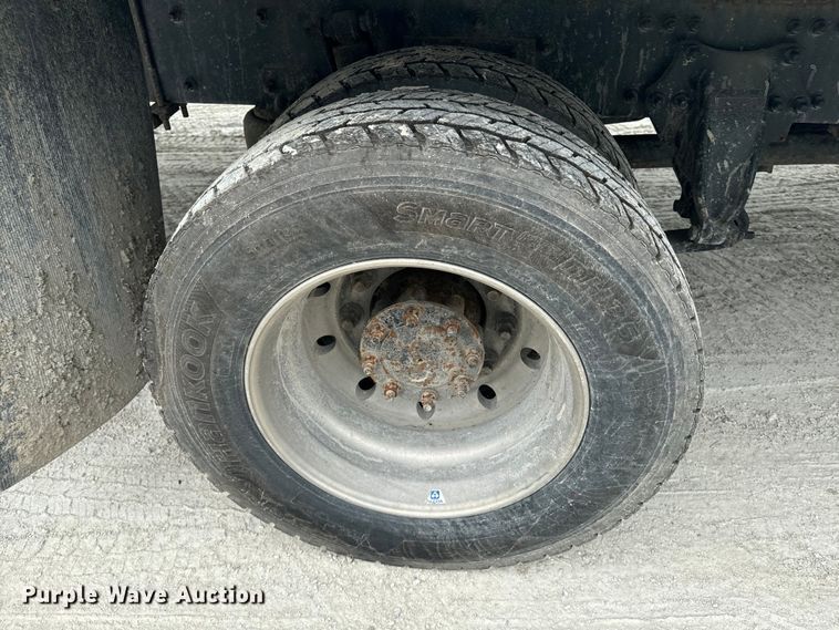 image for item EE7478 2017 Freightliner  Business Class M2 box truck