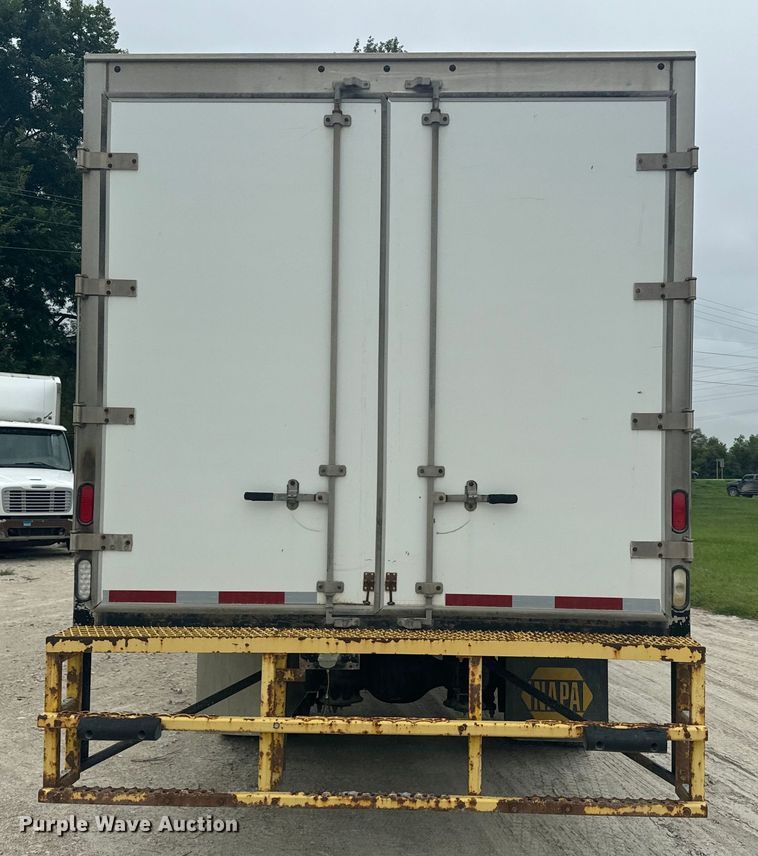 image for item EE7479 2015 Freightliner  Business Class M2 box truck