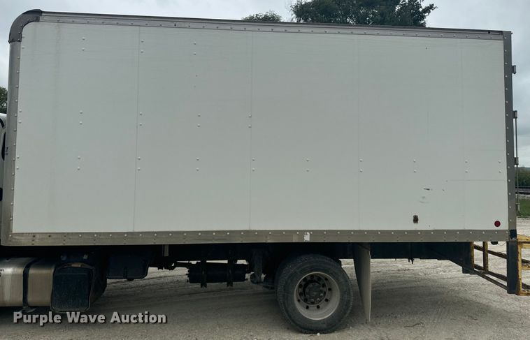 image for item EE7479 2015 Freightliner  Business Class M2 box truck