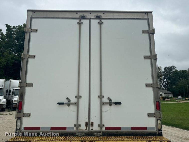 image for item EE7479 2015 Freightliner  Business Class M2 box truck