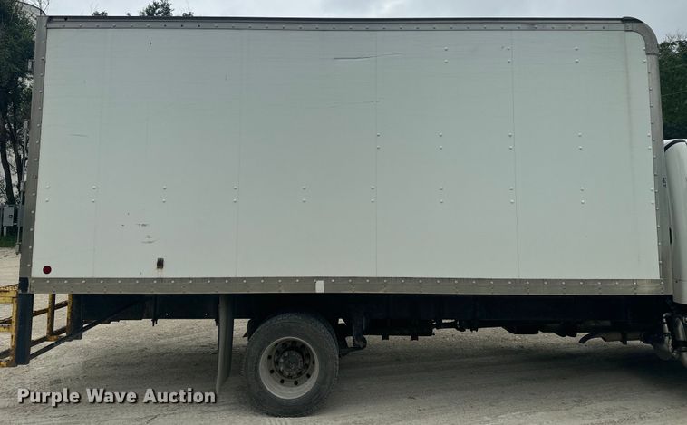 image for item EE7479 2015 Freightliner  Business Class M2 box truck