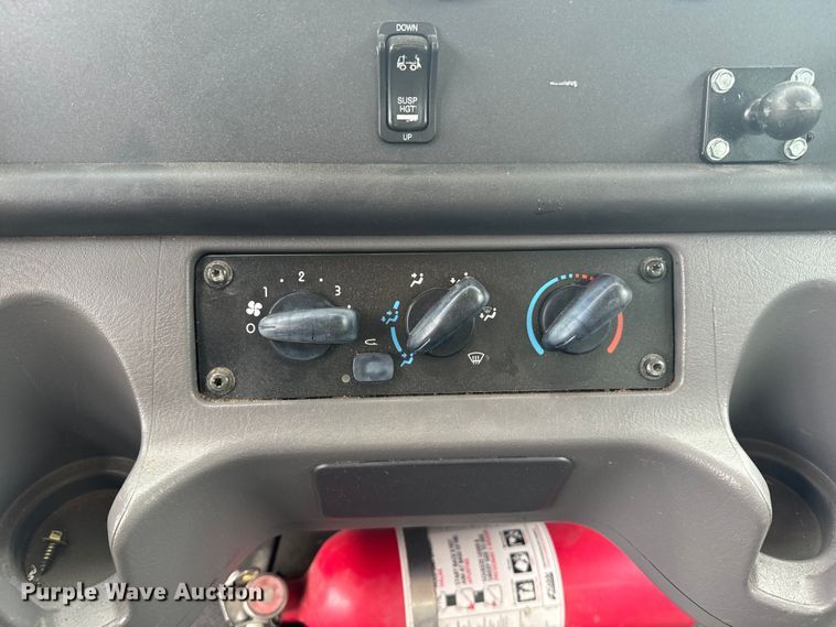 image for item EE7479 2015 Freightliner  Business Class M2 box truck