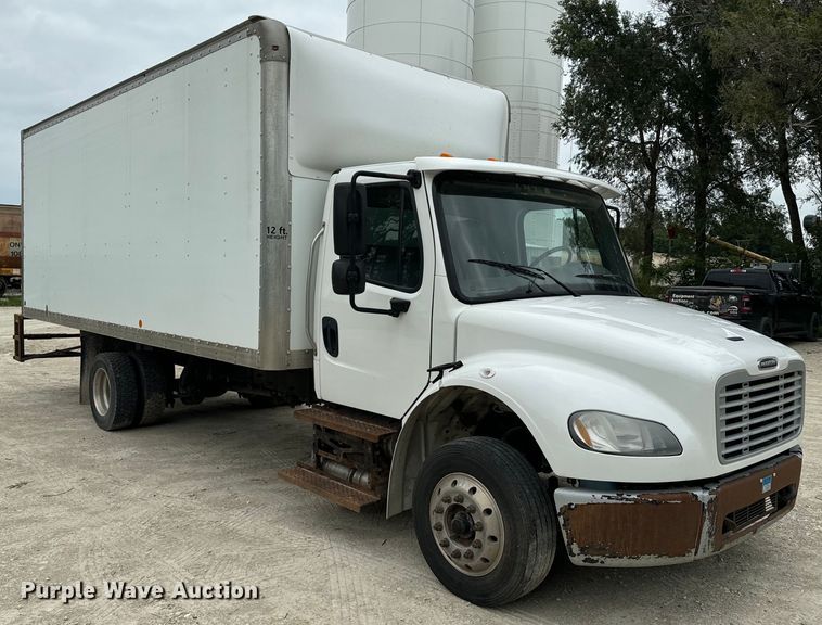 image for item EE7480 2017 Freightliner Business Class M2 box truck