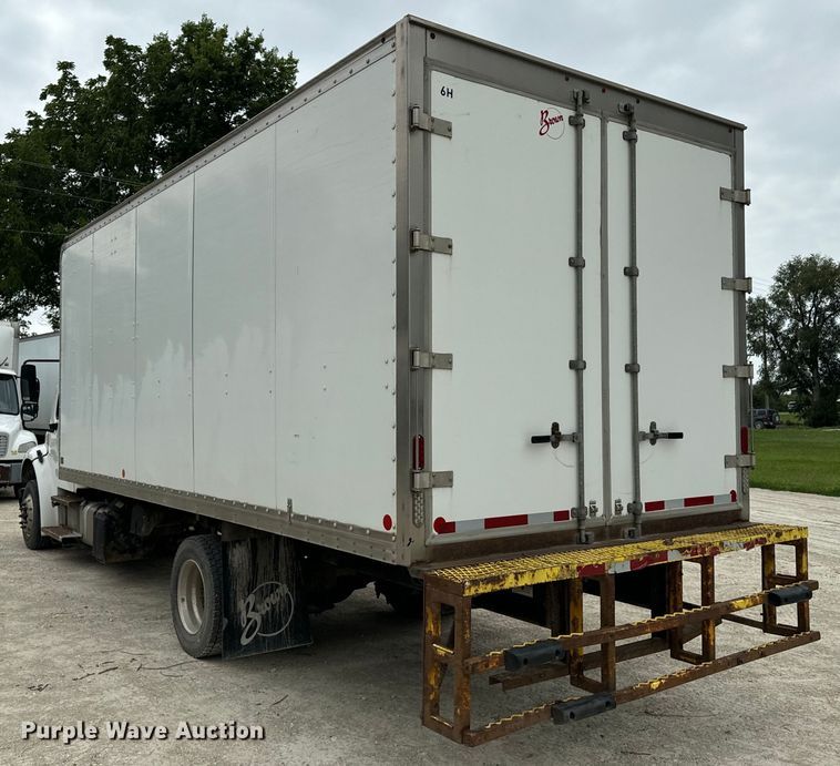 image for item EE7480 2017 Freightliner Business Class M2 box truck