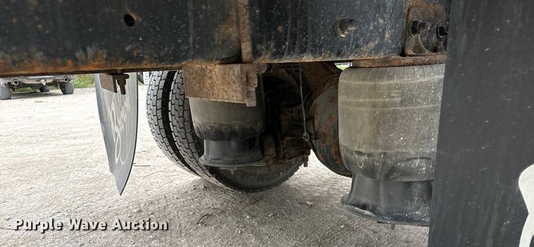 image for item EE7480 2017 Freightliner Business Class M2 box truck