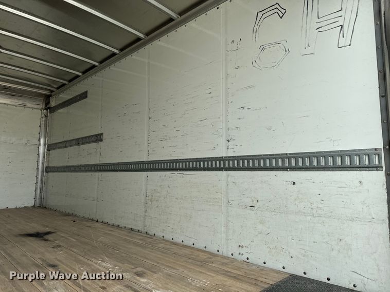 image for item EE7480 2017 Freightliner Business Class M2 box truck