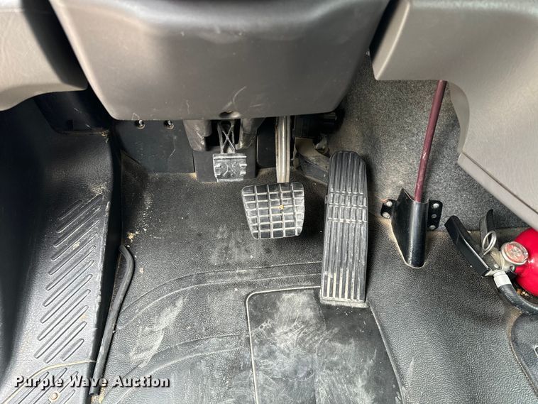 image for item EE7480 2017 Freightliner Business Class M2 box truck