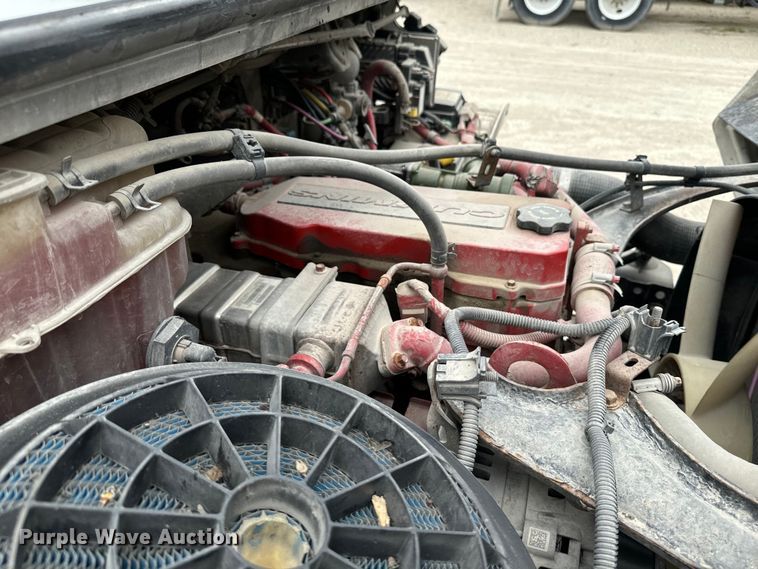 image for item EE7480 2017 Freightliner Business Class M2 box truck