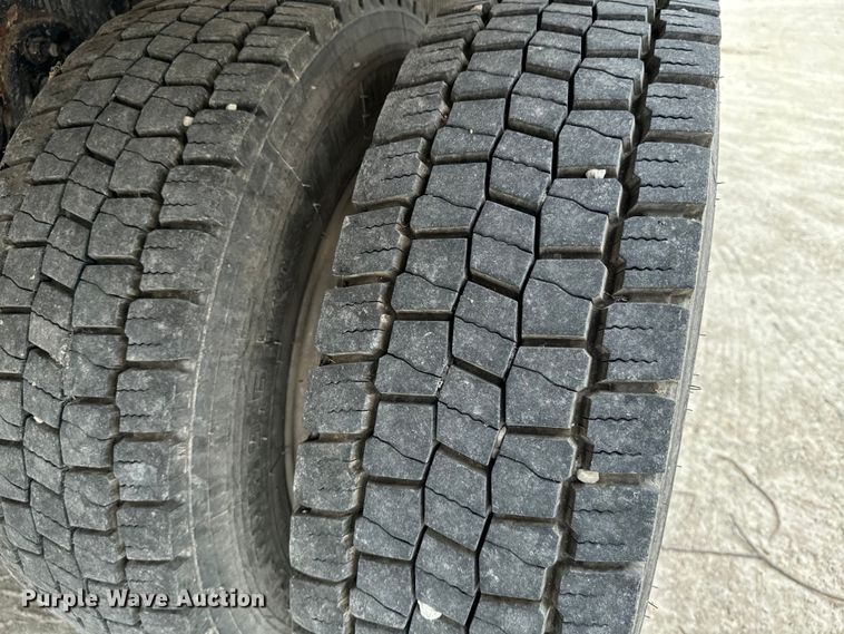 image for item EE7480 2017 Freightliner Business Class M2 box truck