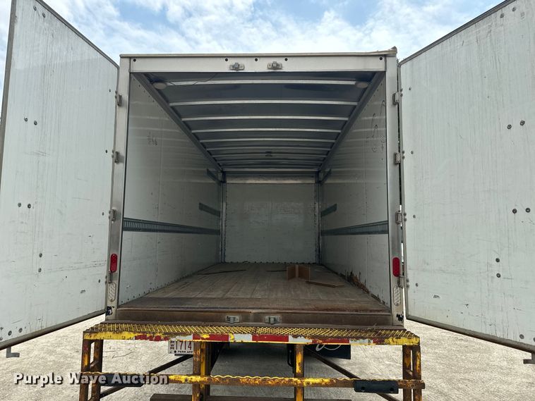 image for item EE7481 2017 Freightliner M2106 box truck