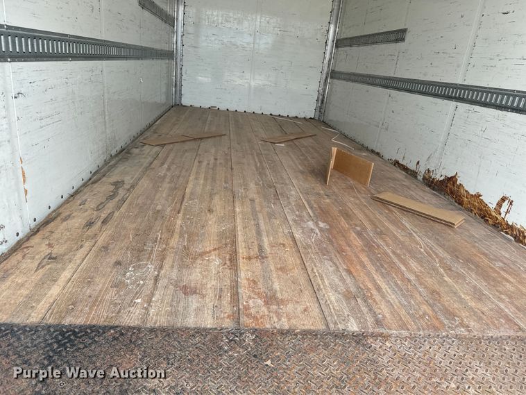 image for item EE7481 2017 Freightliner M2106 box truck