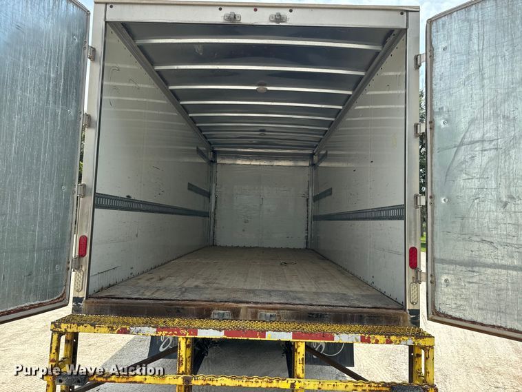 image for item EE7482 2017 Freightliner Business Class M2 box truck