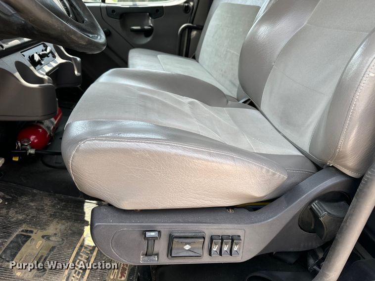 image for item EE7482 2017 Freightliner Business Class M2 box truck