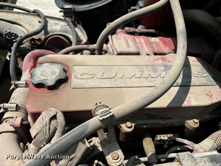 image for item EE7482 2017 Freightliner Business Class M2 box truck