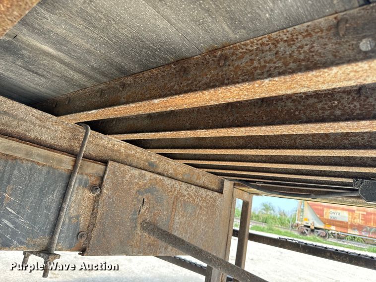 image for item EE7483 2017 Freightliner Business Class M2 box truck