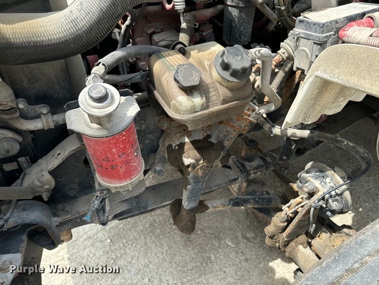 image for item EE7483 2017 Freightliner Business Class M2 box truck