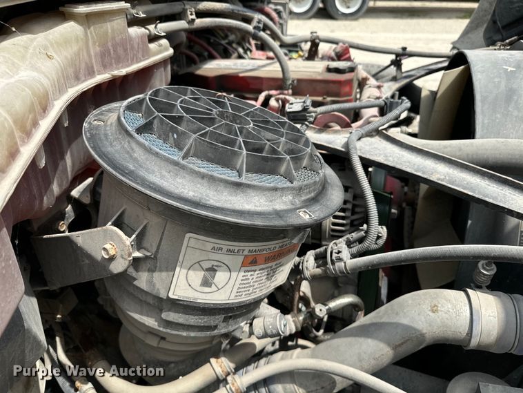 image for item EE7483 2017 Freightliner Business Class M2 box truck