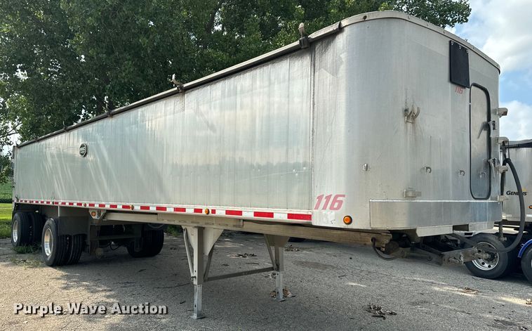 image for item EE7486 2011 Mac end dump trailer